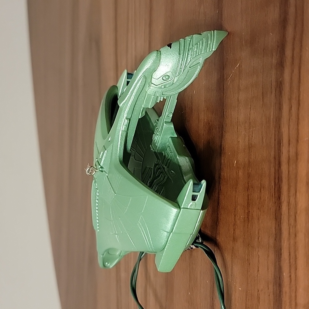 Hallmark Keepsake Ornament Star Trek NextGen Romulan Warbird Magic Light 1995